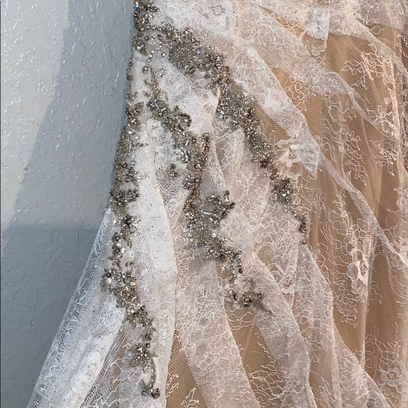 $1,485 NWT Lace Wedding Bridal Dress - Picture 14 of 16